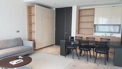 OUE Twin Peaks (D9), Condominium #135458872